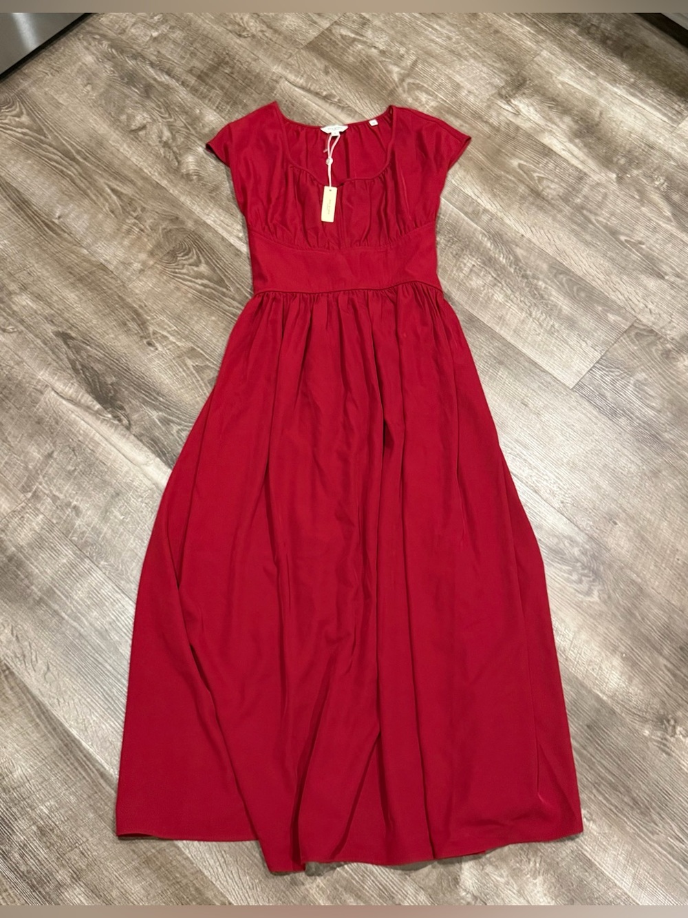Max Studio Front Keyhole Maxi Dress Red Size Medium summer fashion - Picture 3 of 7